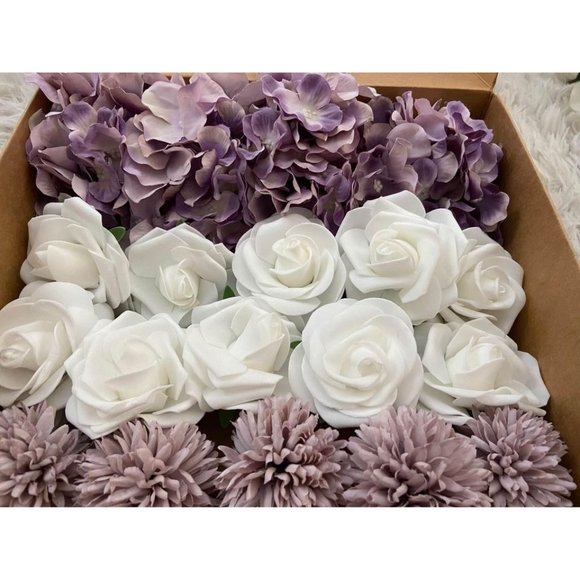 20 Count | Shades Of Purple Hydrangeas & White Roses Chrysanthemum Wedding - Picture 3 of 3